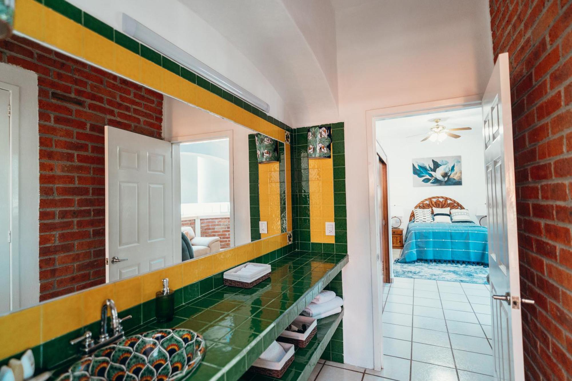 Boutique Hotel & Suites Hacienda Lord Twigg プエルトバラータ エクステリア 写真